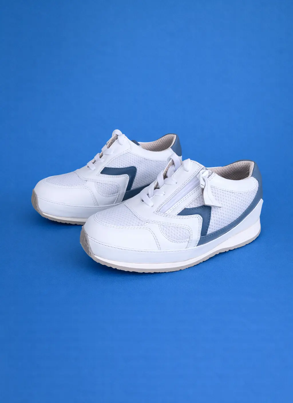 baskets orthopediques blanche femme